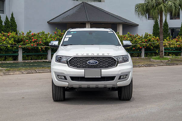 ford everest can tho dau xe