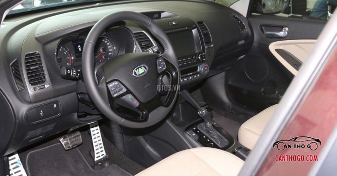 2018 KIA CERATO 2.0 AT