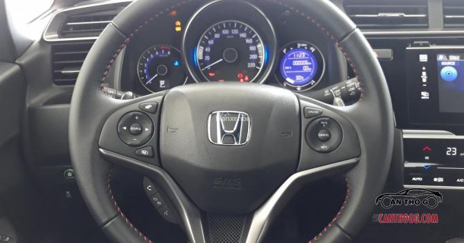 Bán Honda Jazz RS 2019 - chuẩn xe đô thị - nhập Thái - giao ngay