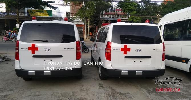 Bán xe cứu thương Hyundai nhập khẩu nguyên chiếc 2018 mới 100%, có cả máy xăng và máy dầu
