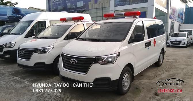 Bán xe cứu thương Hyundai nhập khẩu nguyên chiếc 2018 mới 100%, có cả máy xăng và máy dầu