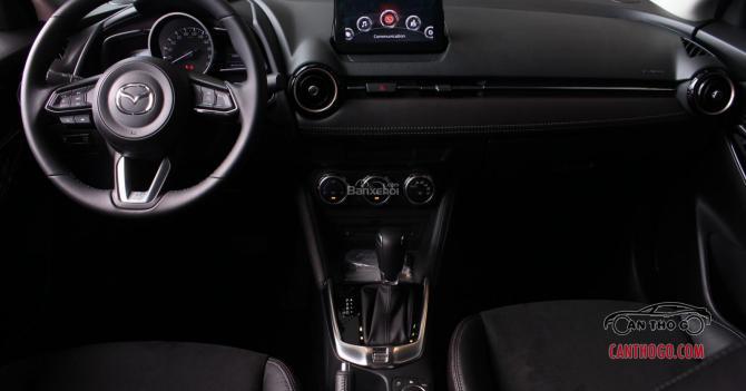Bán xe Mazda 2 nhập khẩu Thái Lan