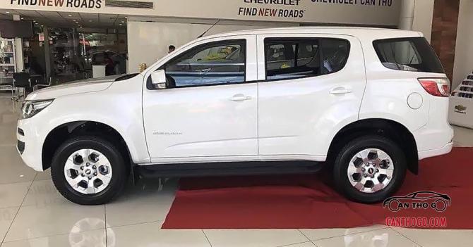 Cần bán xe Chevrolet Trailblazer LT 2.5L 4x2 MT đời 2019, màu trắng, nhập khẩu, 855 triệu
