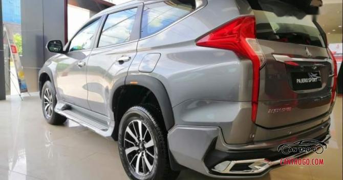 Cần bán xe Mitsubishi Pajero đời 2019, nhập khẩu